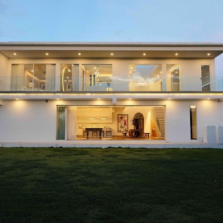 Palm Villa - Award Winning Modern Luxury & Exclusive Villa Resort Chiang Mai Exteriör bild